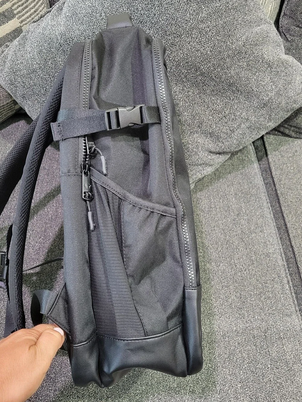 TRUE RELIGION Commuter BACKPACK Hemi Style BLACK Brand New with Tags TR104429